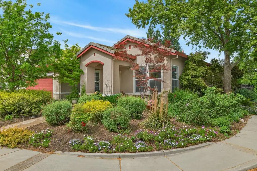 1817 Titian Court, Davis, CA 95618 - #2