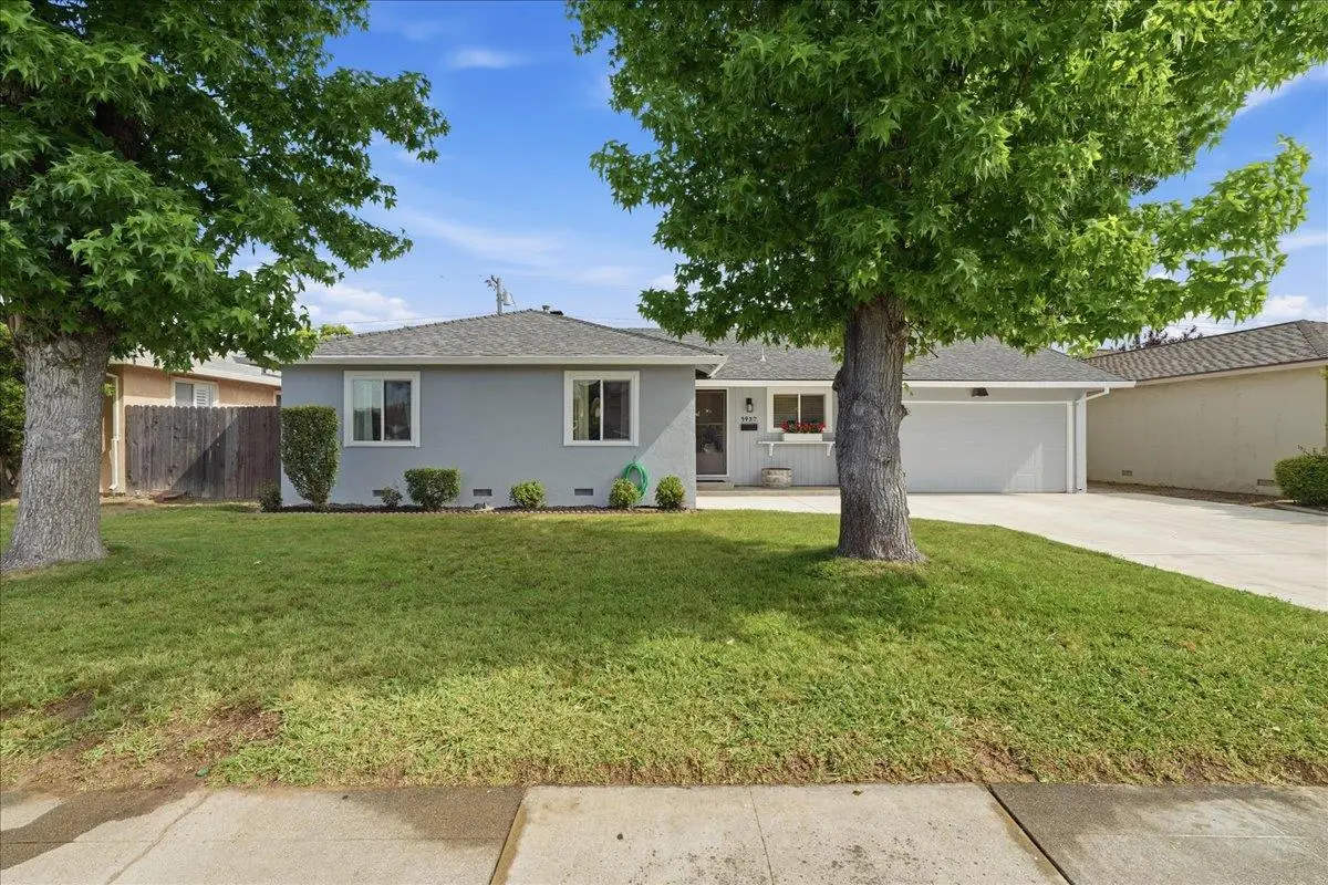 1437 W Elm Street, Lodi, CA 95242 - #1