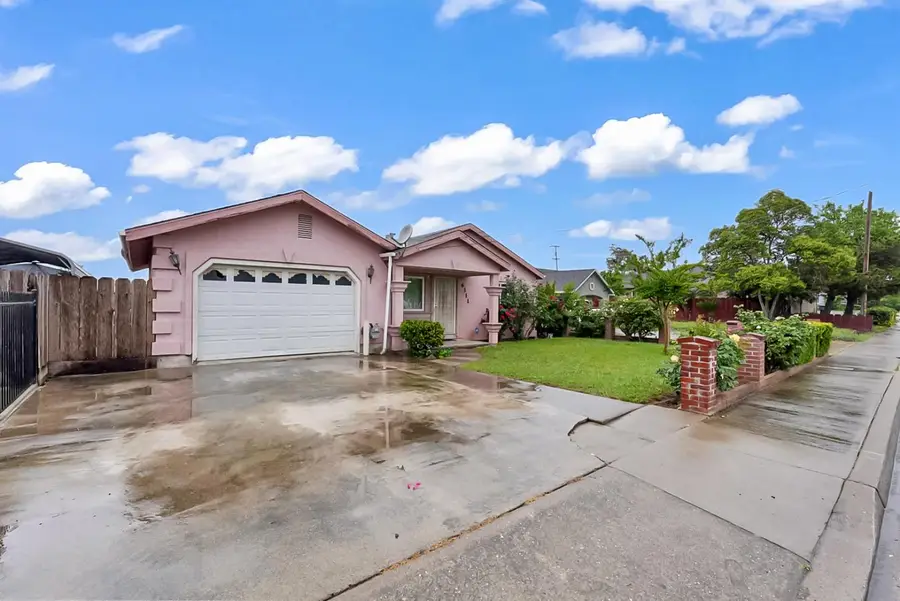 6311 8th Street, Riverbank, CA 95367 - #3