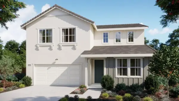 129 Tuxedo Circle, Elk Grove, CA 95757