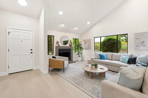 231 Portinao Circle, Sacramento, CA 95831