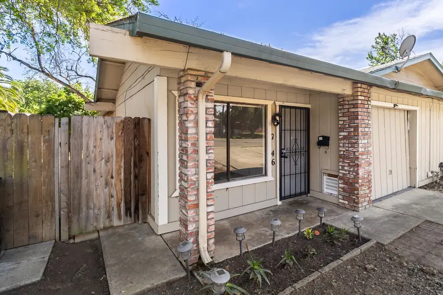 7344 Palm Avenue, Fair Oaks, CA 95628 - #3