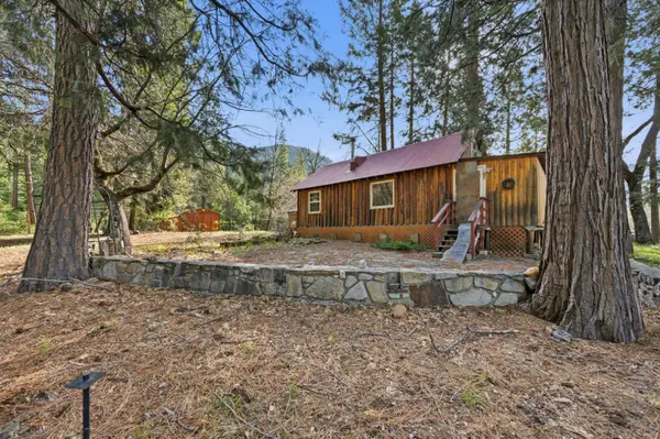 38 Valhalla Ln., Sierra City, CA 96125