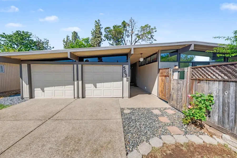 5025 Hemlock Street, Sacramento, CA 95841 - #2