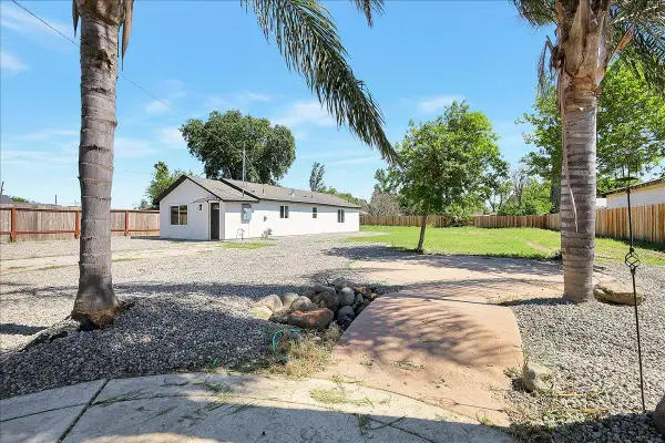 4859 Arboga Road, Olivehurst, CA 95961