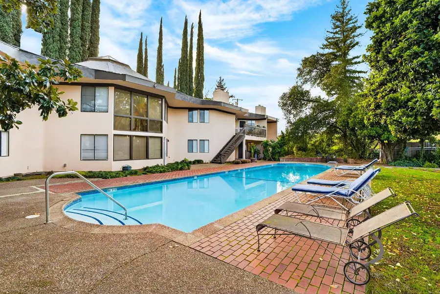 5911 Newman Court #7, Sacramento, CA 95819 - #3