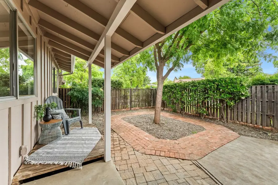 1411 Camphor Lane, Davis, CA 95618 - #3