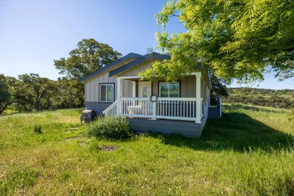 23070 Payam Place, Grass Valley, CA 95949