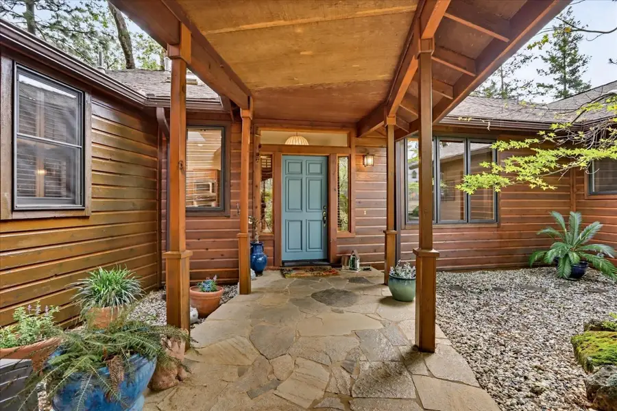 16219 Sharon Way, Grass Valley, CA 95949 - #2