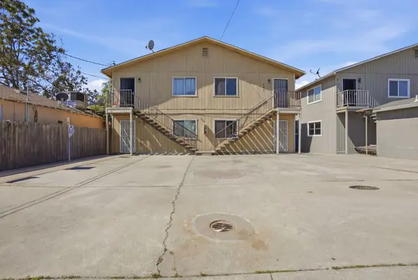 230 N 4th Avenue, Oakdale, CA 95361