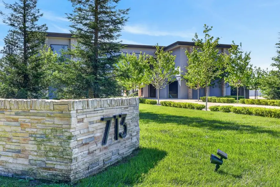 713 Saddleback Drive, Marysville, CA 95901 - #2