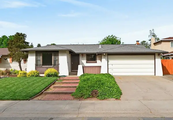 49 Waterglen Circle, Sacramento, CA 95826
