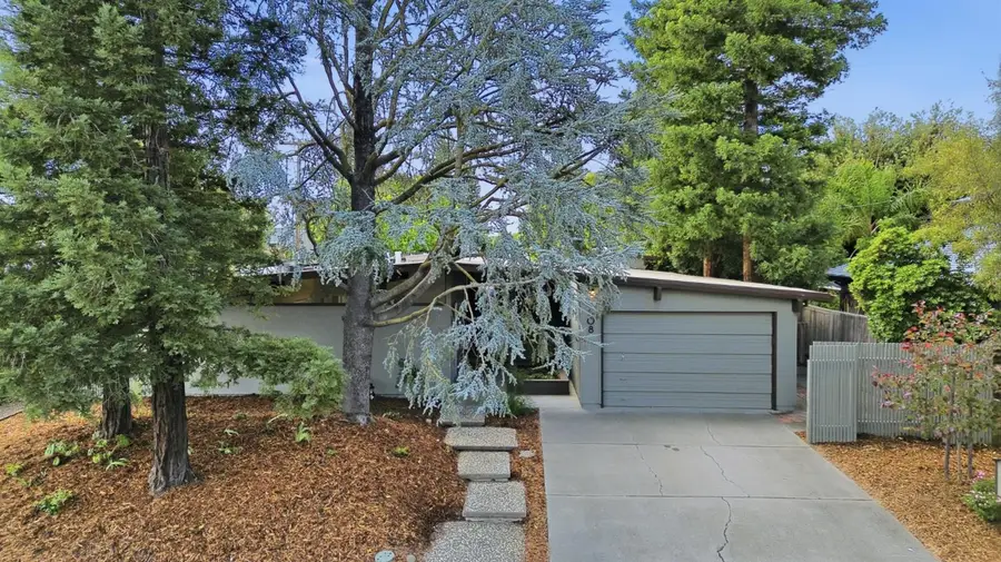 808 Villanova Drive, Davis, CA 95616 - #2