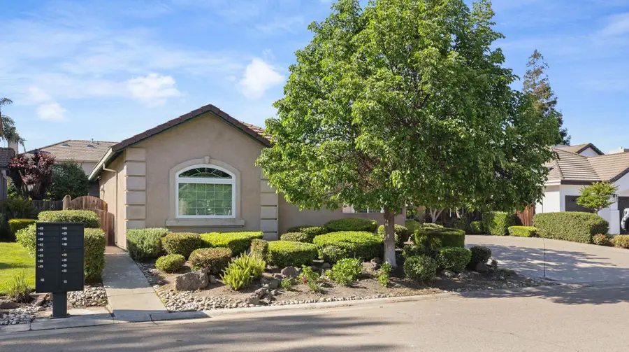 4135 Pebble Beach Drive, Stockton, CA 95219 - #2