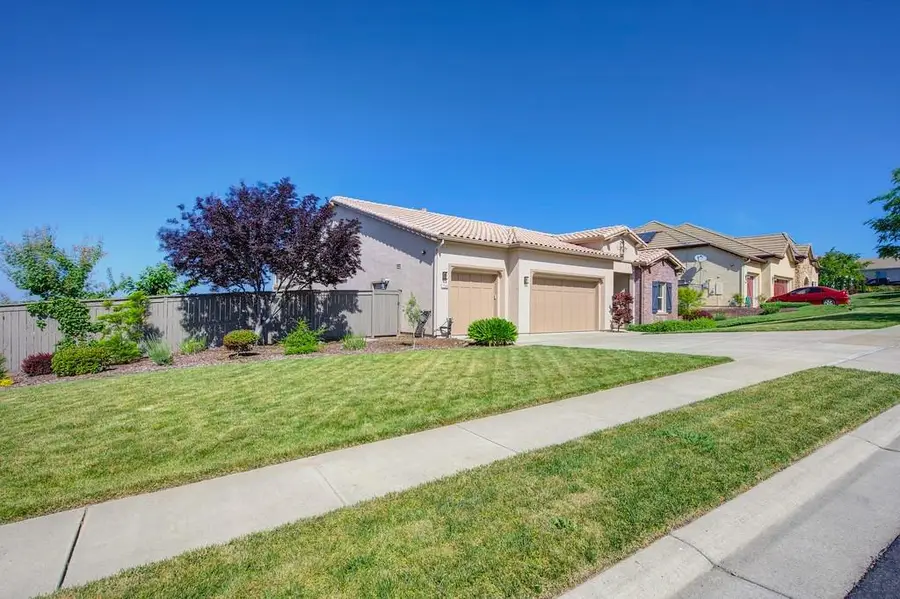 7260 Breaker Point Way, El Dorado Hills, CA 95762 - #3