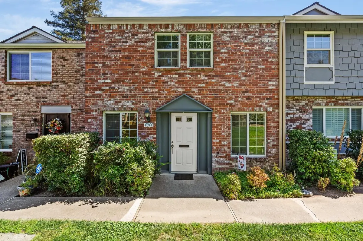 4044 Knoll Top Court Court, Carmichael, CA 95608 - #1