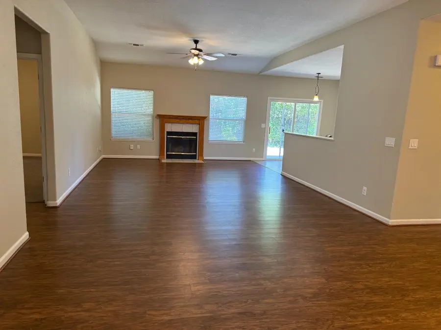 945 Skyline Drive, Yuba City, CA 95991 - #3