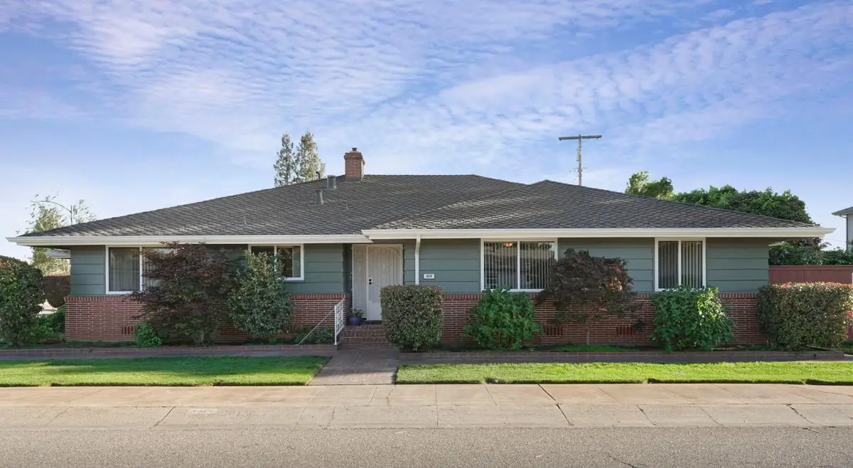 610 W Tokay Street, Lodi, CA 95240 - #1