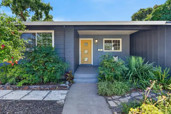 1185 Weber Way, Sacramento, CA 95822