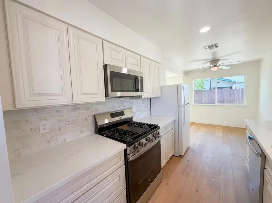 1128 Hobart Drive, Marysville, CA 95901 - #2