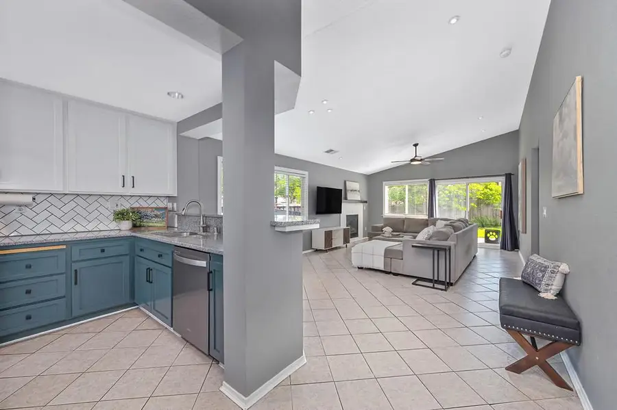 3127 Pender Isl Street, West Sacramento, CA 95691 - #3