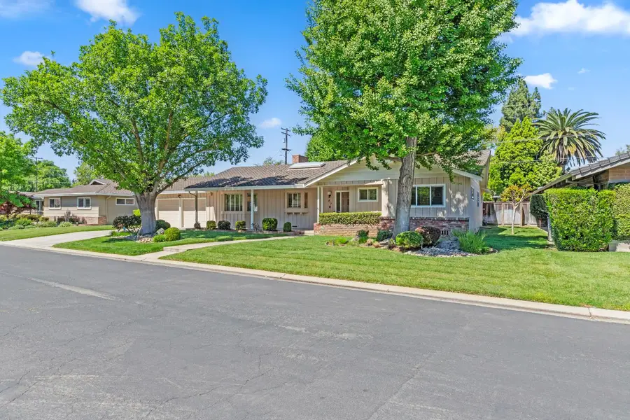 417 Little John Lane, Modesto, CA 95350 - #2