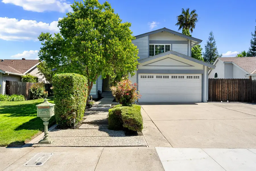 67 Rambleoak Circle, Sacramento, CA 95831 - #2