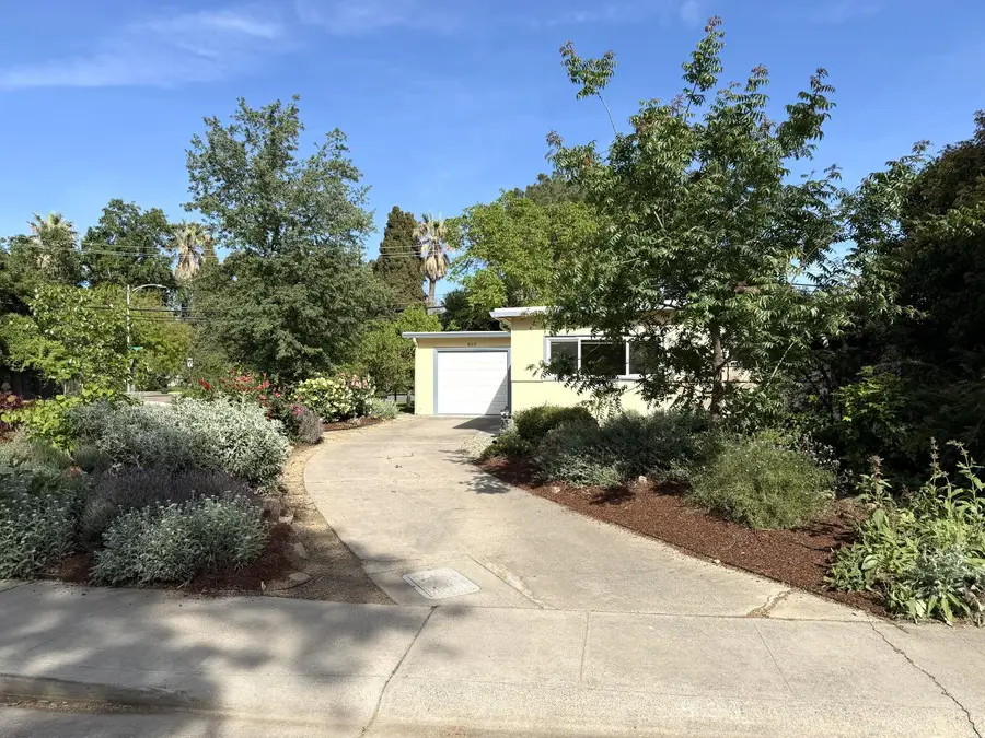938 Snyder, Davis, CA 95616 - #2