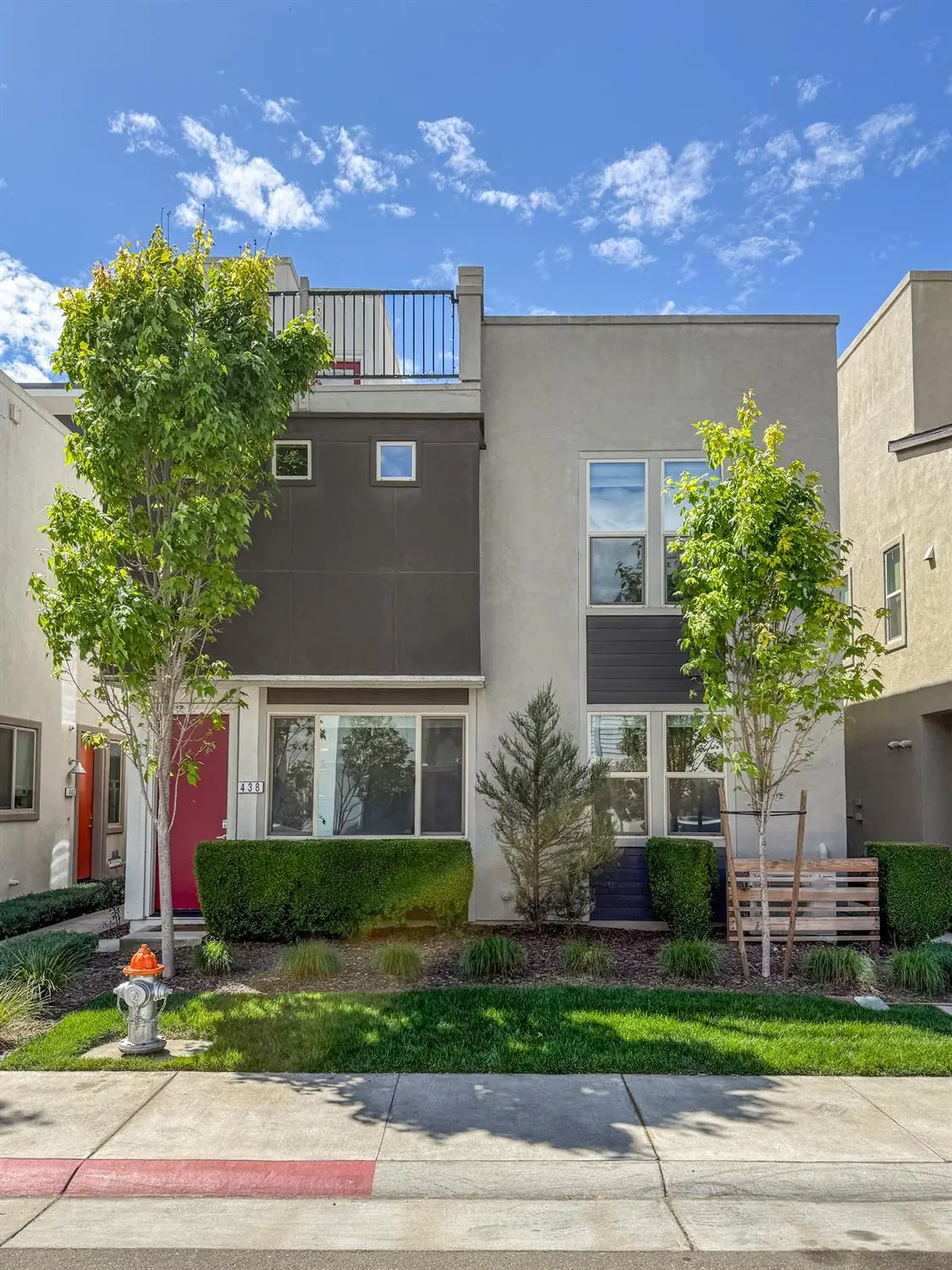 434 Crate Avenue, Sacramento, CA 95818 - #1