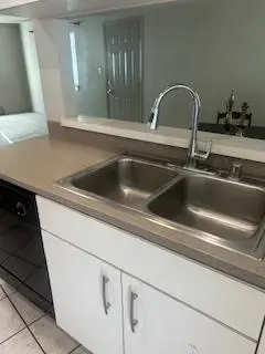 3213 Wemberley Drive, Sacramento, CA 95864 - #3