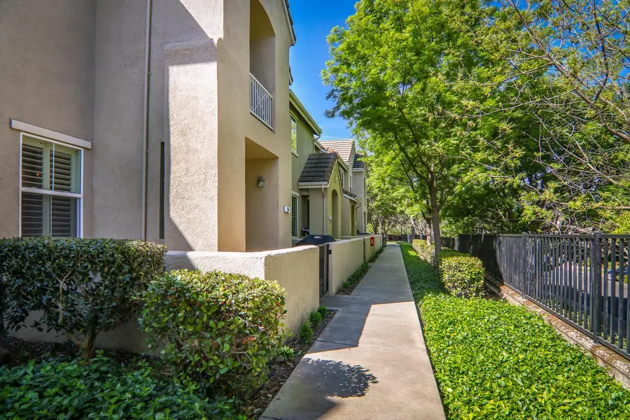 304 Dante Circle, Roseville, CA 95678 - #2