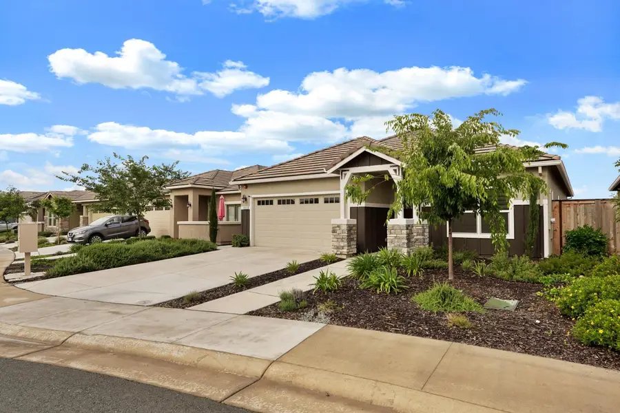 1012 Hogan Road, Galt, CA 95632 - #2