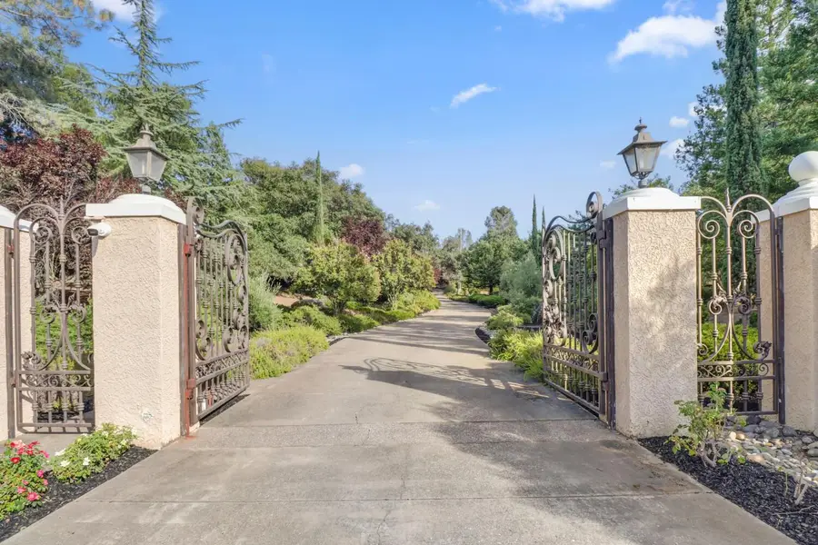 5001 Auburn Folsom Road, Loomis, CA 95650 - #2