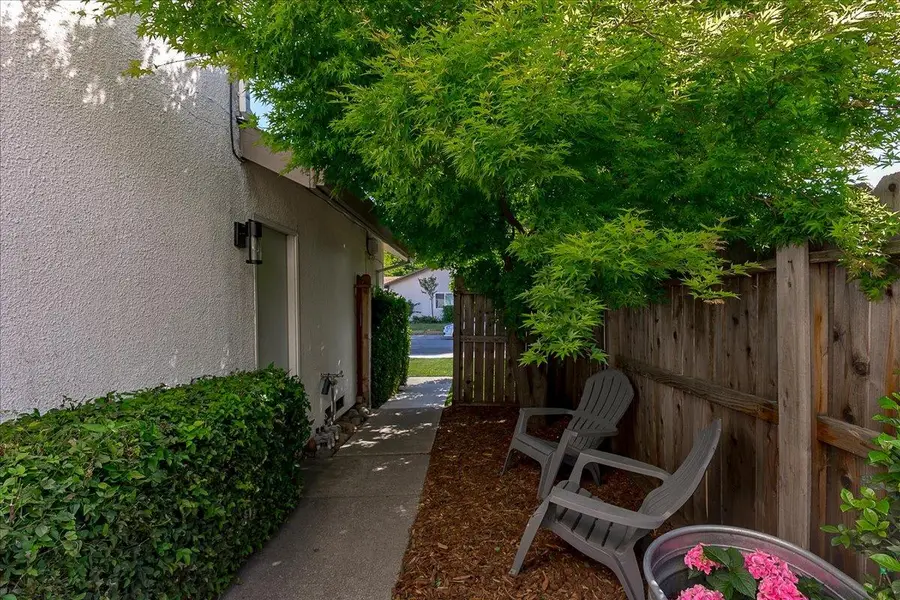 143 Swale Court, Sacramento, CA 95834 - #2