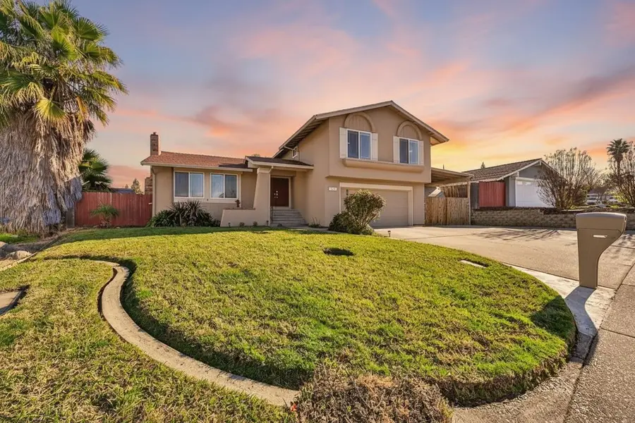 8204 Scarlet Oak Circle, Citrus Heights, CA 95610 - #2