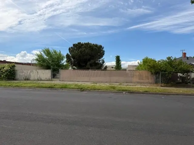 537 N Argonaut Street, Stockton, CA 95203 - #1