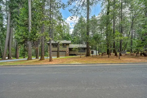 5353 Buttonwood Ct, Foresthill, CA 95631