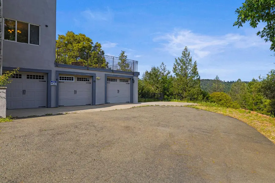 22160 Winchester Way, Colfax, CA 95713 - #3