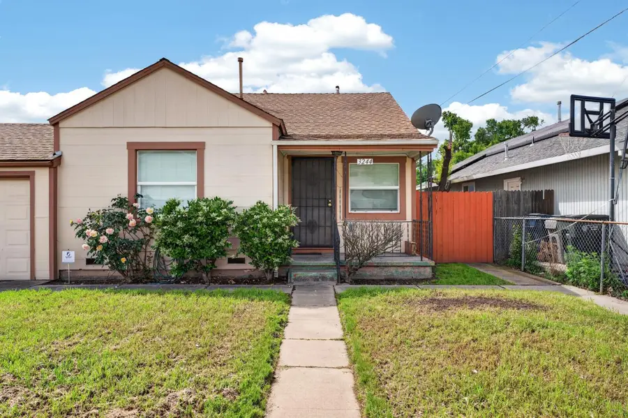 3244 16th Ave, Sacramento, CA 95820 - #2