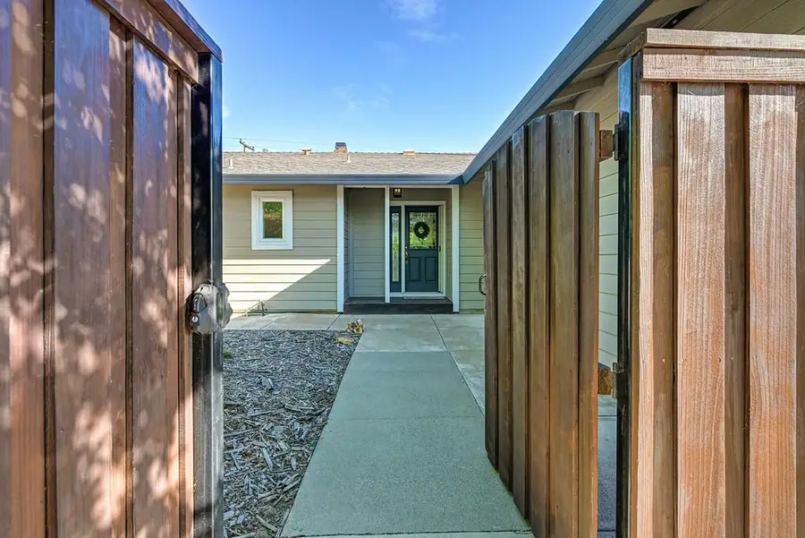 5405 Verner Avenue, Sacramento, CA 95841 - #2