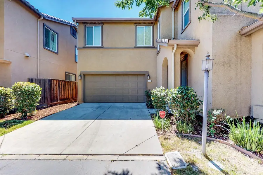 17 Outer Banks Place, Sacramento, CA 95835 - #2