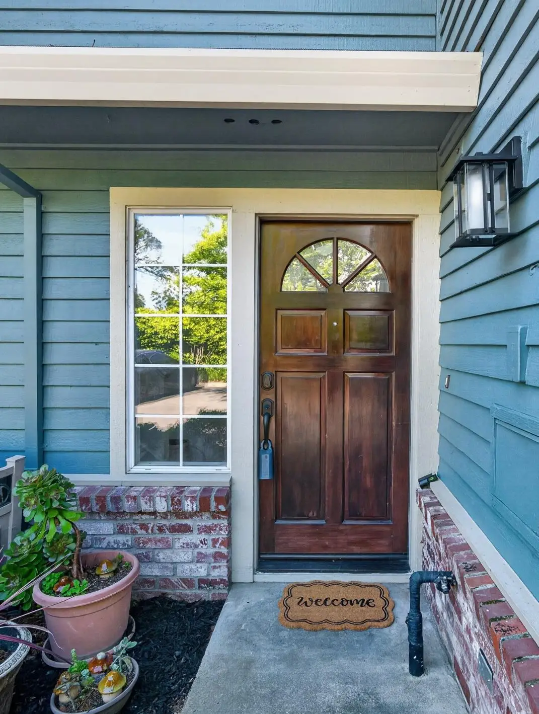 4049 San Juan Ave, Fair Oaks, CA 95628 - #1