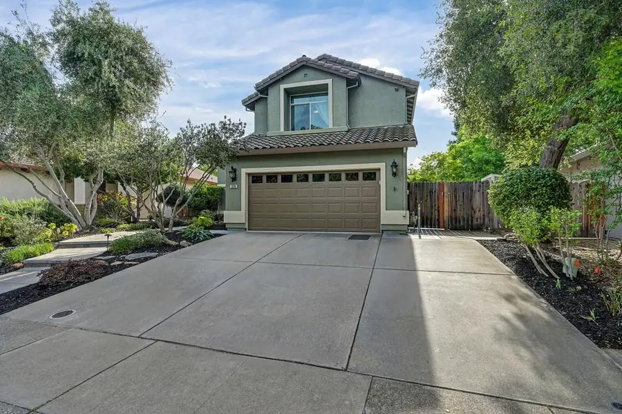 376 Rundgren Way, Folsom, CA 95630 - #3