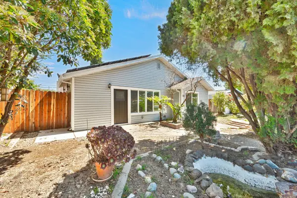 881 Reuter Drive, West Sacramento, CA 95605