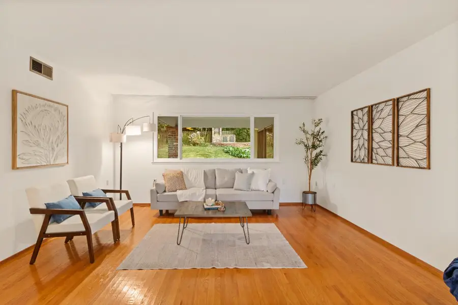 9842 Valley Pines Drive, Folsom, CA 95630 - #3