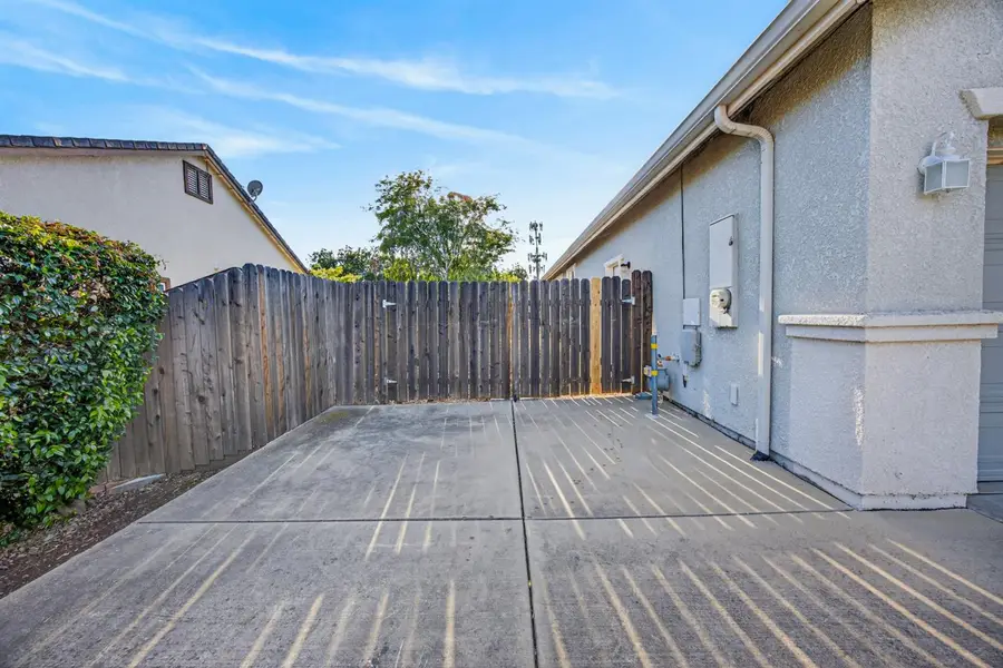 9200 Earl Fife Drive, Elk Grove, CA 95624 - #3