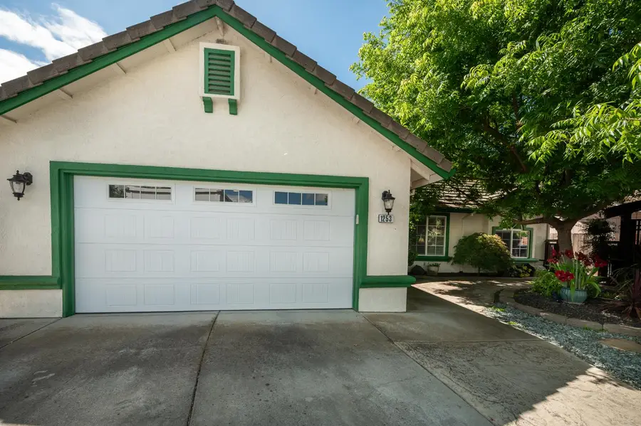 1253 River Bluff Drive, Oakdale, CA 95361 - #3