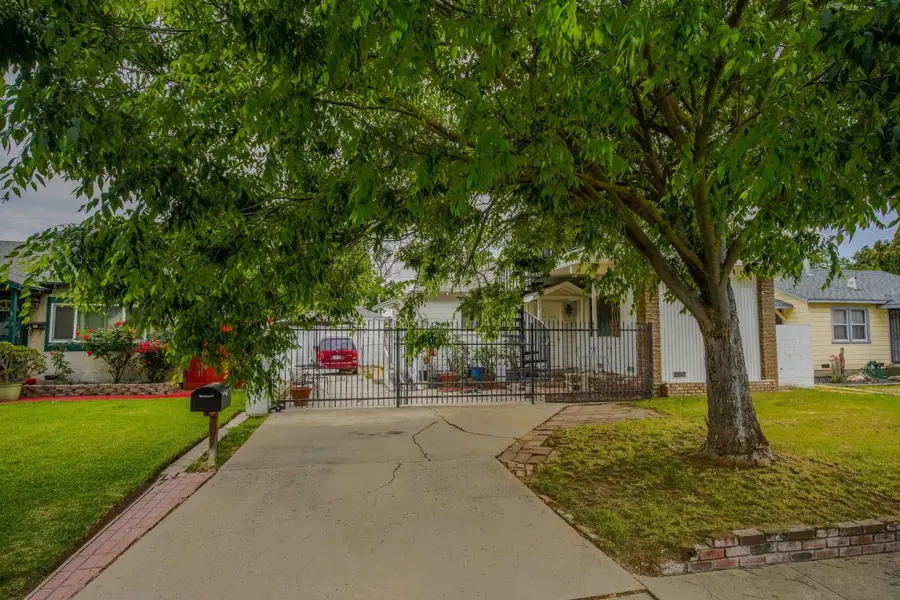417 Maple Street, Modesto, CA 95351 - #2