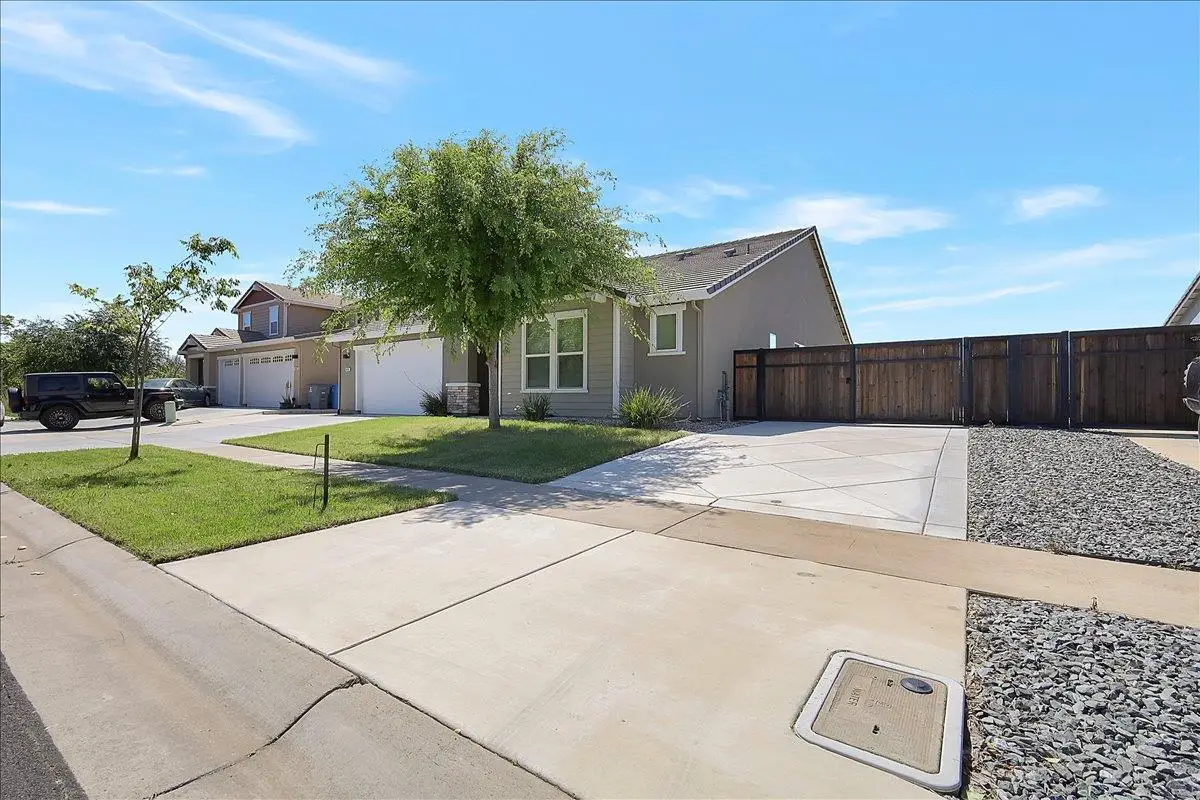 668 Atherton Way, Plumas Lake, CA 95961 - #1