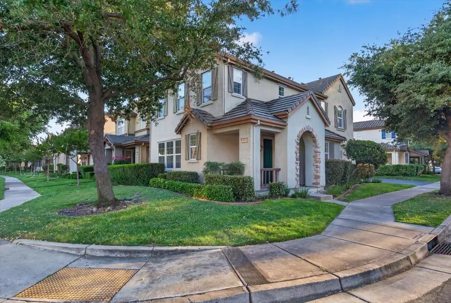 4979 Kokomo Drive, Sacramento, CA 95835 - #3